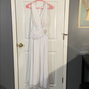 💖Long white gown💖